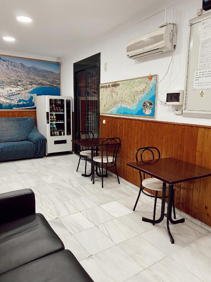 Hostal El Molino มาร์เบยา ภายนอก รูปภาพ