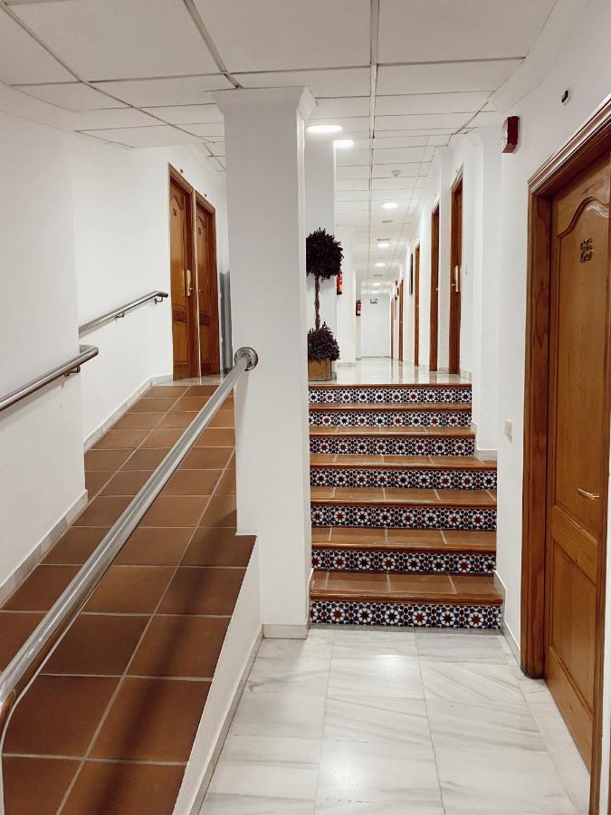 Hostal El Molino มาร์เบยา ภายนอก รูปภาพ