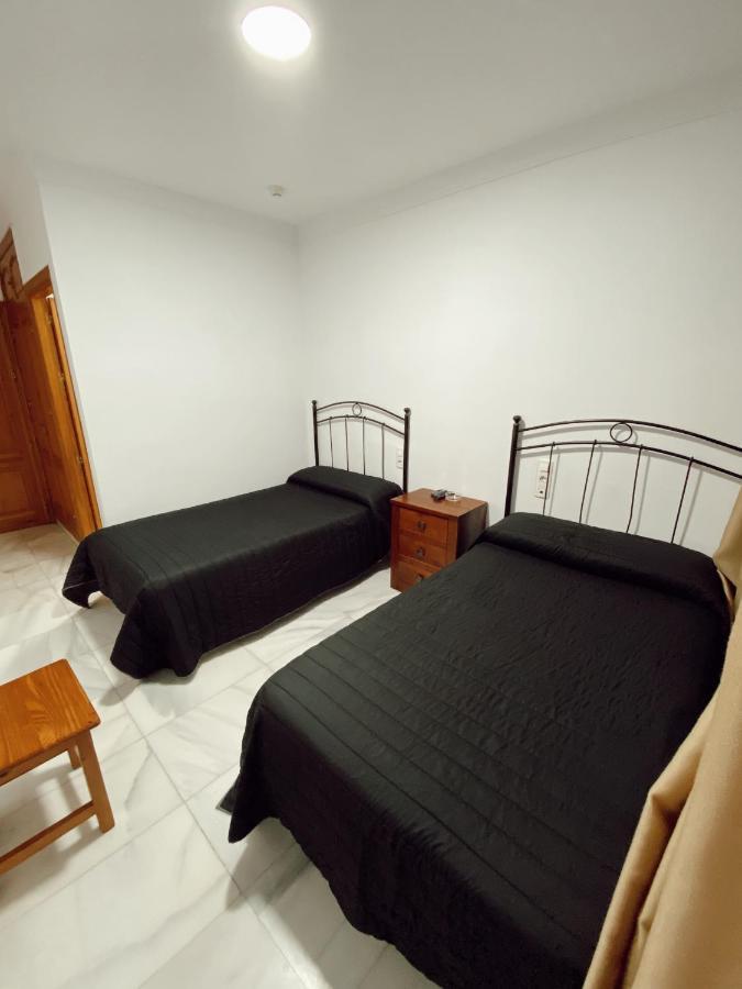 Hostal El Molino มาร์เบยา ภายนอก รูปภาพ
