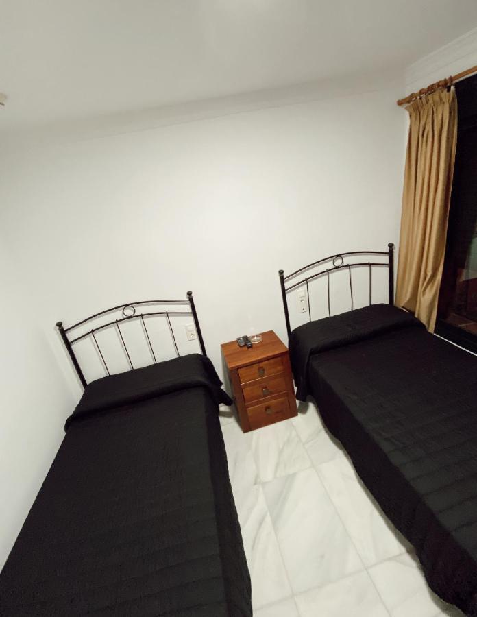 Hostal El Molino มาร์เบยา ภายนอก รูปภาพ